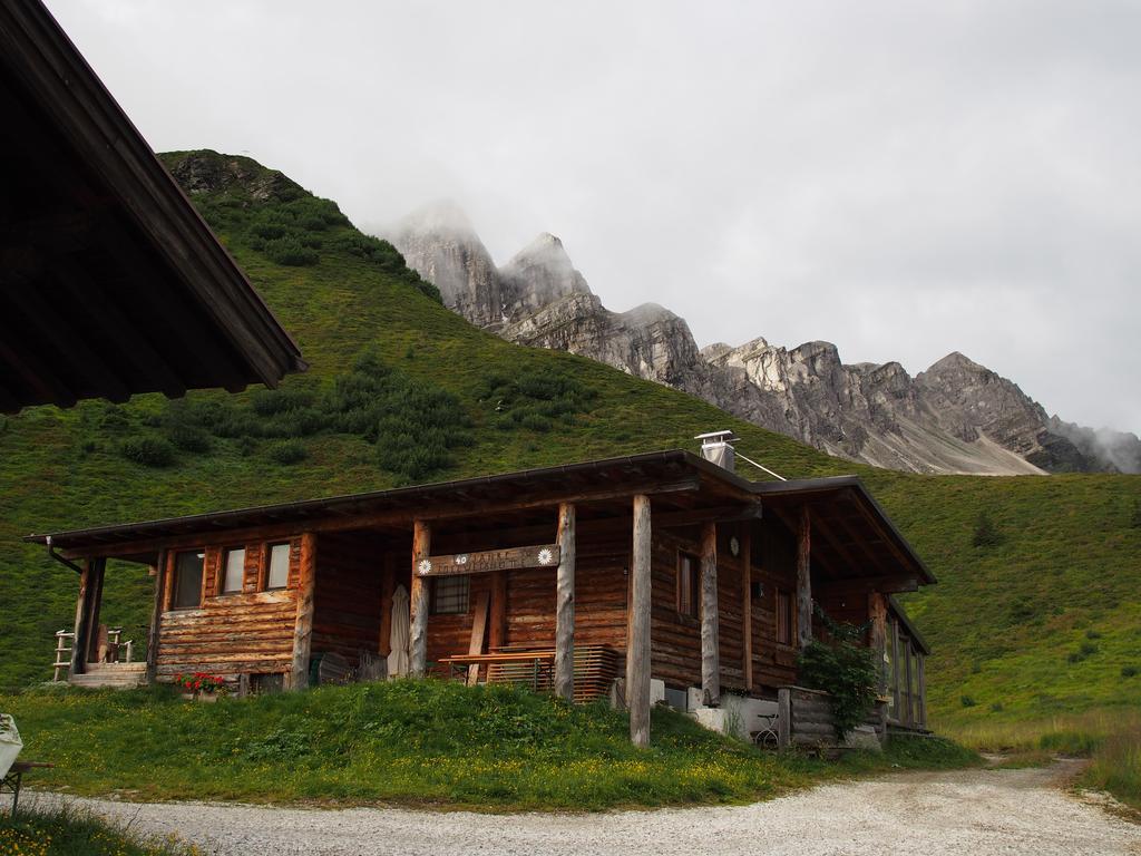 Berggasthaus Edelweisshutte Ladurns Otel Fleres Dış mekan fotoğraf